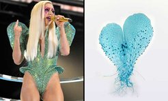 A striking resemblance. Lady Gaga’s Armani Prive dress from her 2010 Grammy Awards performance (left) bears a striking resemblance to the fern “gametophyte”: the bisexual reproductive stage of its life (right). Image courtesy of Karl Leif Bates, Duke Today, and Duke University.